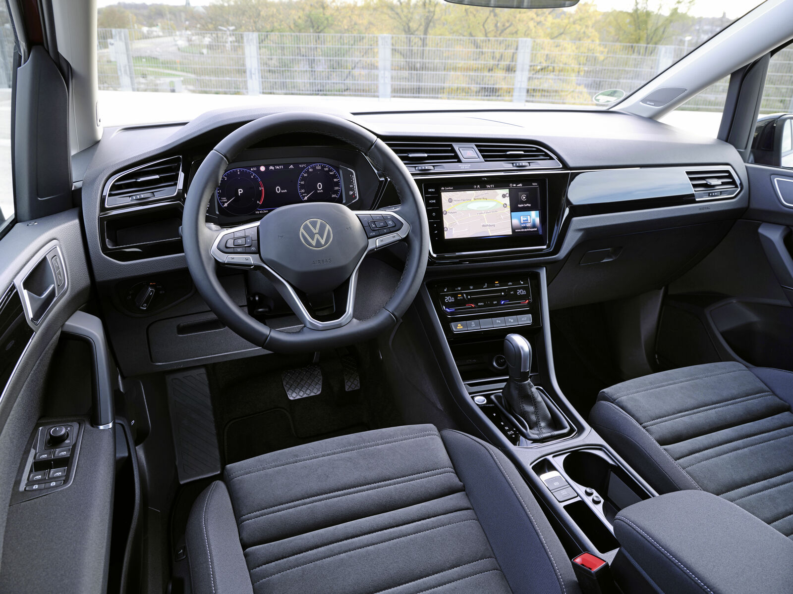 VW Touran Comfortline (2023) 